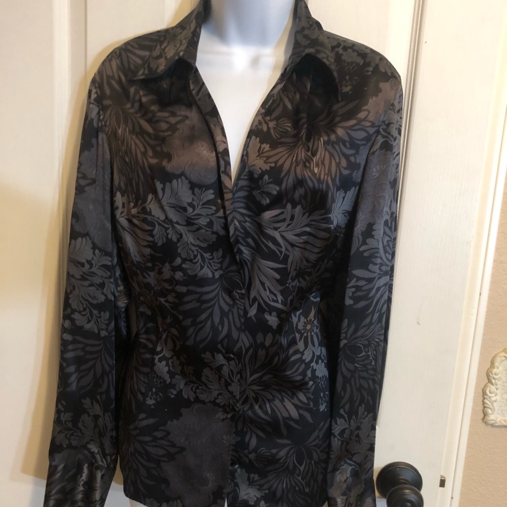 Ann Taylor pattered silk blouse size 14